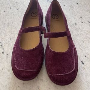 Ladies Rockport Plum Nubuck Suede Mary a Jane's New